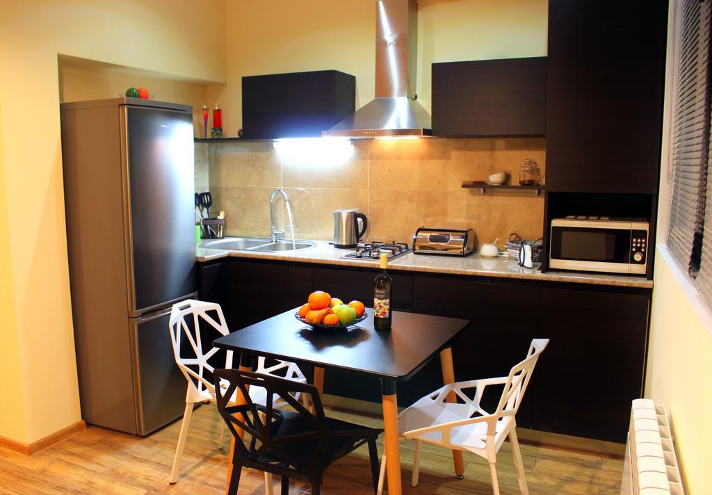 Yango Apartment Тбілісі Екстер'єр фото